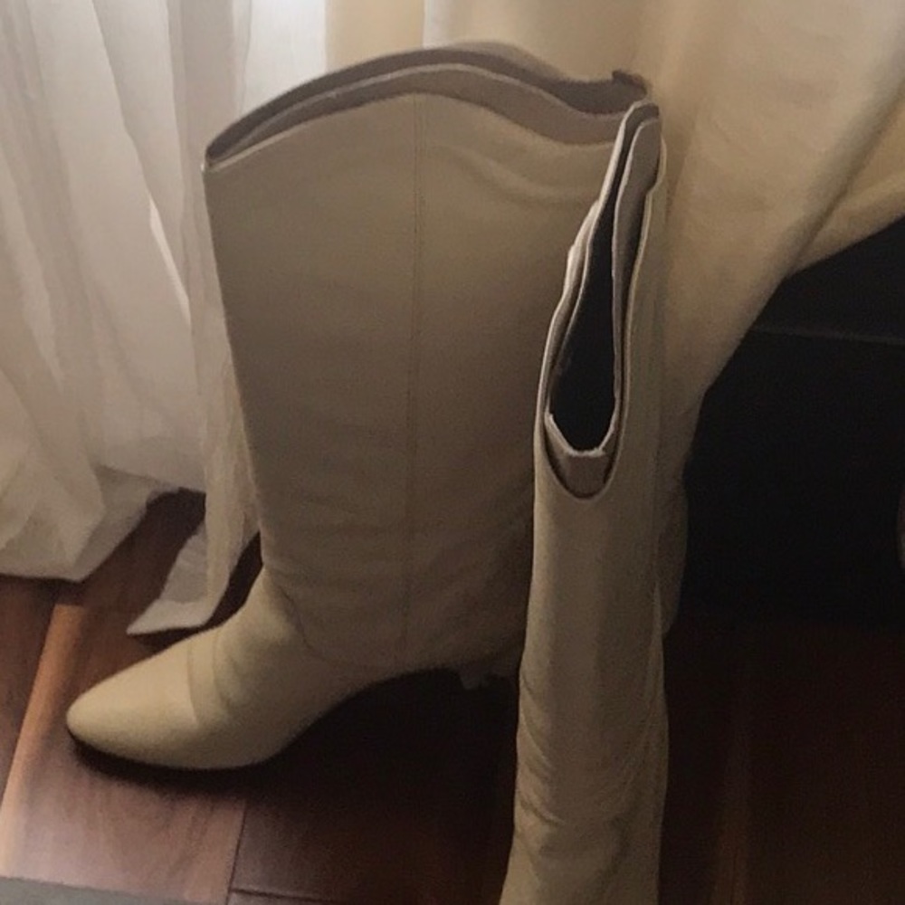 GLORIA VANDERBILT ALL LEATHER BOOTS VINTAGE 7 1/2